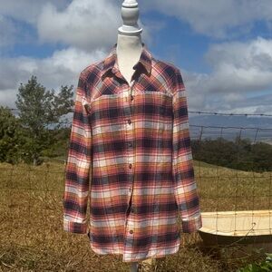 Duluth Trading Folklore Flannel Duster Shacket   Orange Plaid Flannel Shirt
